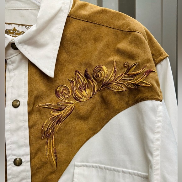 The Boston - Picture 2 of 5